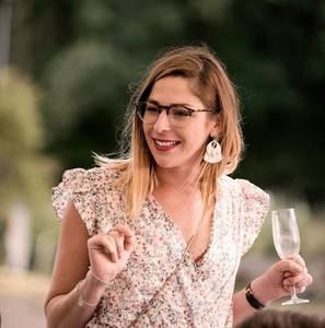 Meet your Posher, Julia